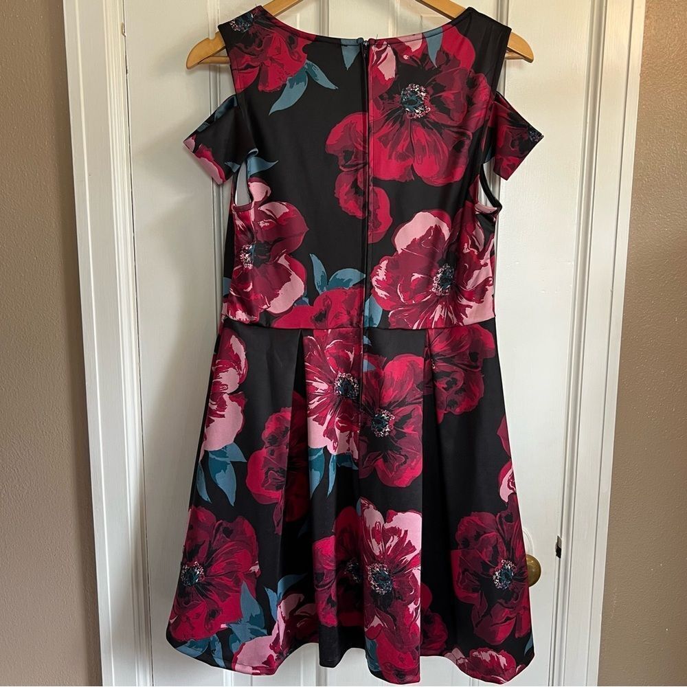 Charlotte Russe Floral Mini Dress - Black and Pink - Picture 2 of 7